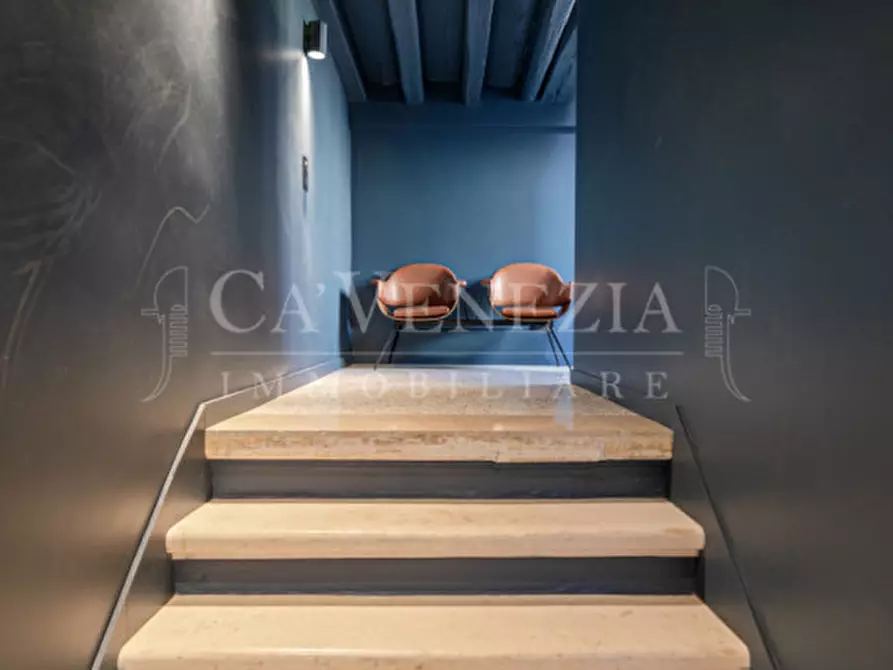 Immagine 36 di Appartamento in vendita  a Venezia