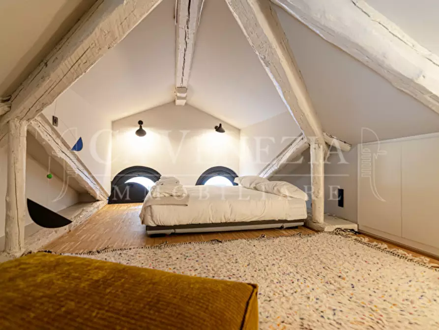 Immagine 37 di Appartamento in vendita  a Venezia