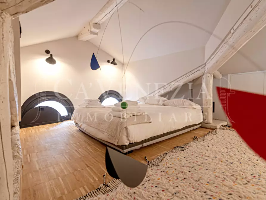 Immagine 38 di Appartamento in vendita  a Venezia