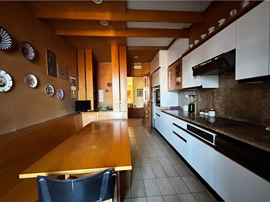 Immagine 13 di Appartamento in vendita  in Piazza Alcide De Gasperi, 22 a Padova