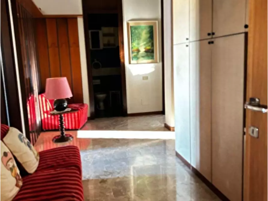 Immagine 17 di Appartamento in vendita  in Piazza Alcide De Gasperi, 22 a Padova