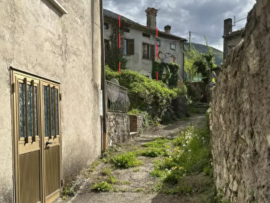 Immagine 2 di Villetta a schiera in vendita  in Via Borgo Sonego 220 a Fregona