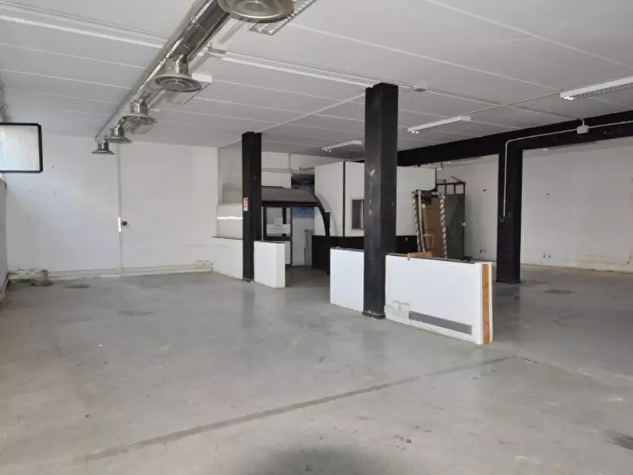 Immagine 2 di Laboratorio in vendita  in via Poggilupi a Terranuova Bracciolini