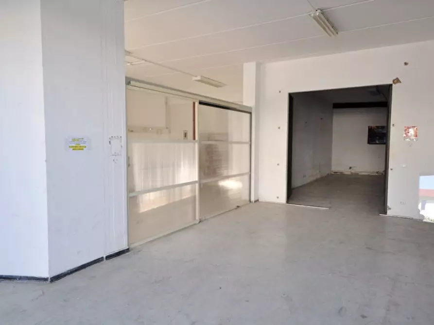 Immagine 5 di Laboratorio in vendita  in via Poggilupi a Terranuova Bracciolini