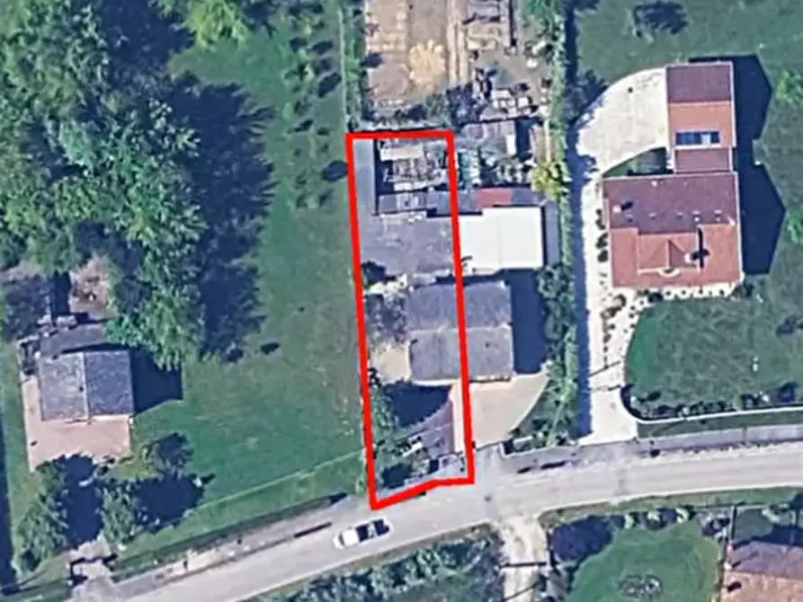 Immagine 2 di Villetta a schiera in vendita  in Via Località Sant'Elena 27 a Torre Di Mosto