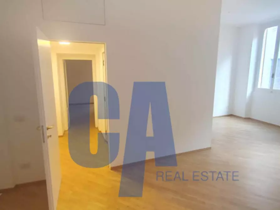 Immagine 3 di Ufficio in affitto  in LARGO AUGUSTO a Milano