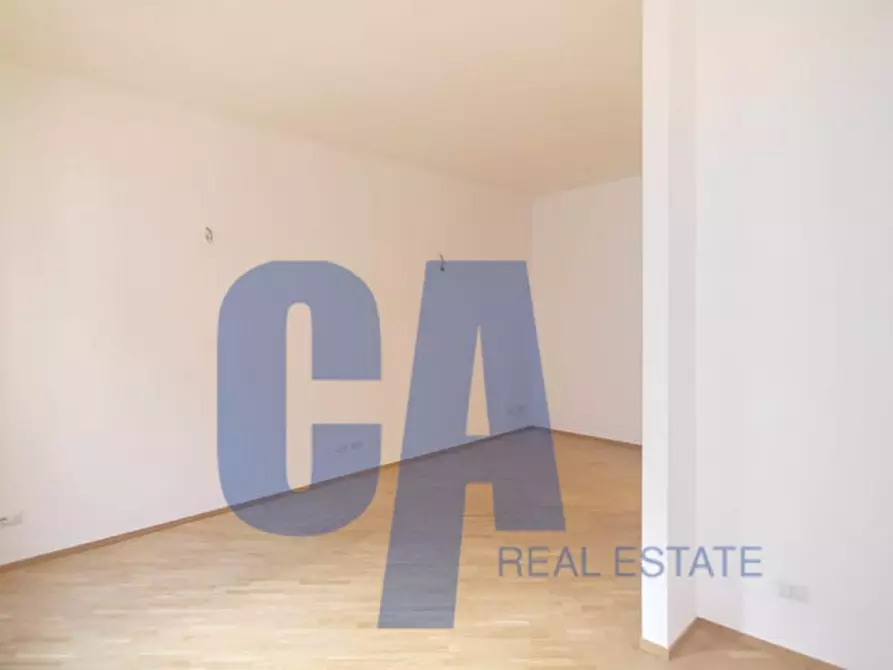 Immagine 7 di Ufficio in affitto  in LARGO AUGUSTO a Milano