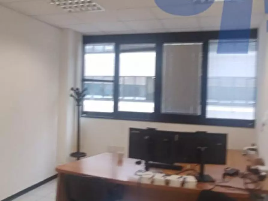 Immagine 12 di Ufficio in affitto  in VIA BURONA a Vimodrone