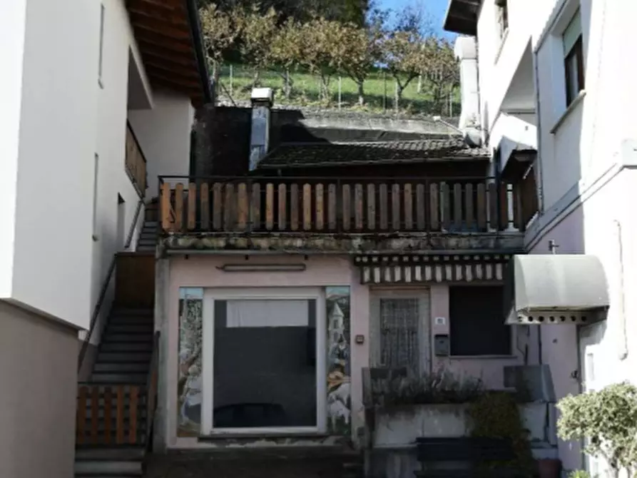 Immagine 2 di Appartamento in vendita  in Via Roma 86 a Lamon