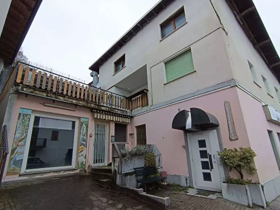 Immagine 3 di Appartamento in vendita  in Via Roma 86 a Lamon