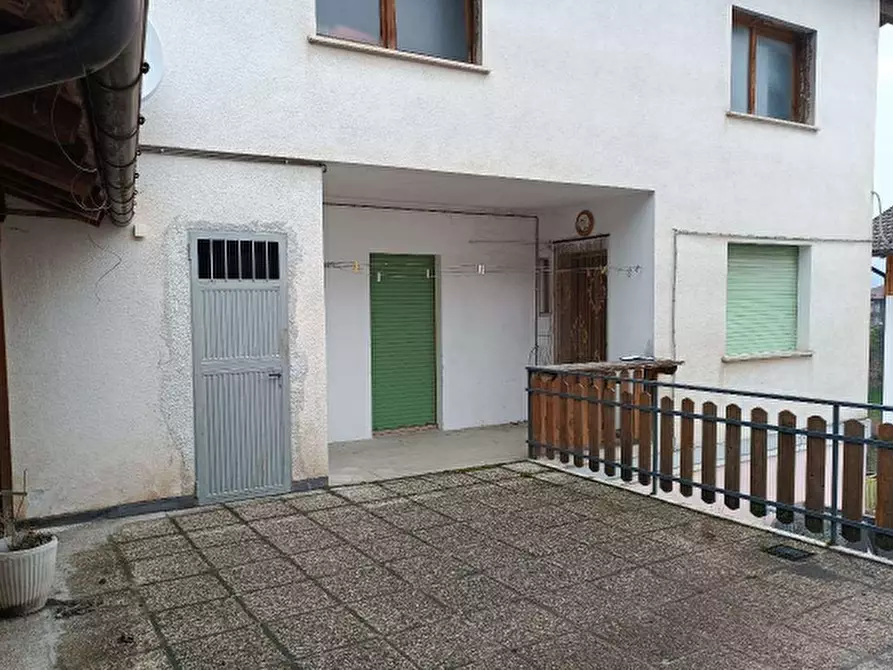 Immagine 4 di Appartamento in vendita  in Via Roma 86 a Lamon