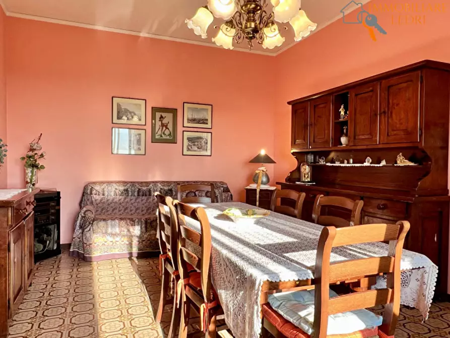 Immagine 6 di Villa in vendita  in via Cappello a Sommacampagna