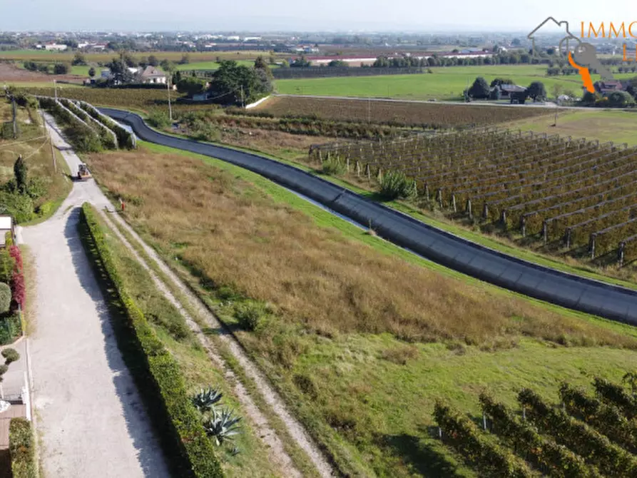Immagine 32 di Terreno in vendita  in via Cappello a Sommacampagna