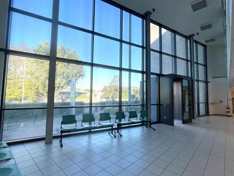 Immagine 8 di Ufficio in affitto  a Conselve