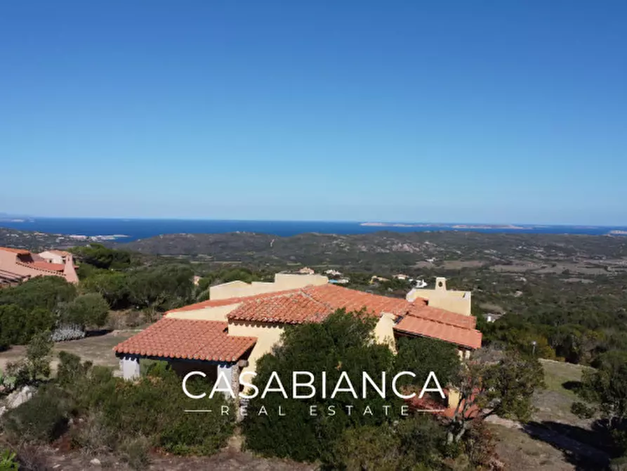 Immagine 3 di Villa in vendita  in Via Capizza di Vacca 27 a Santa Teresa Gallura