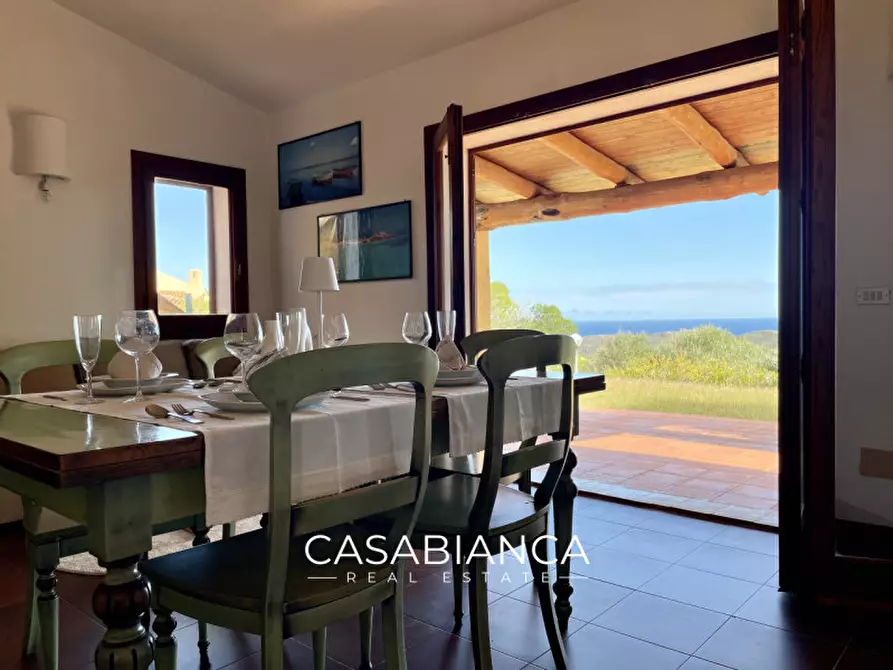 Immagine 3 di Villa in vendita  in Via Capizza di Vacca 27 a Santa Teresa Gallura