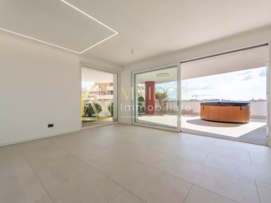 Immagine 1 di Appartamento in vendita  in Via delle Calle a Guidonia Montecelio