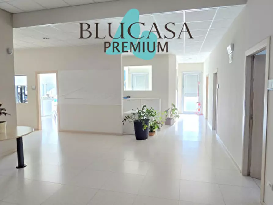 Immagine 2 di Ufficio in vendita  in via mengolina a Faenza