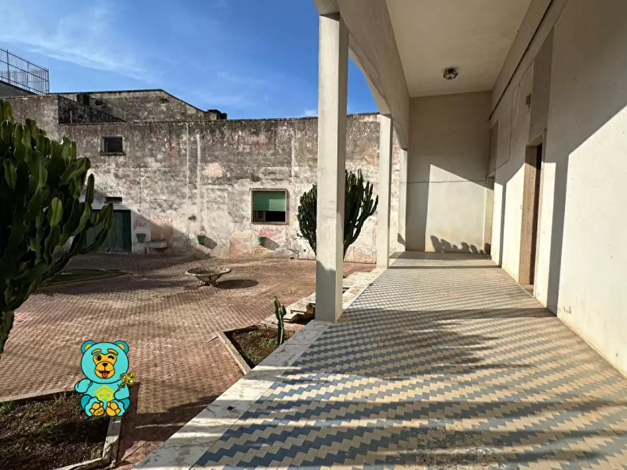 Immagine 13 di Casa indipendente in vendita  in via Nazario Sauro 2 a Copertino