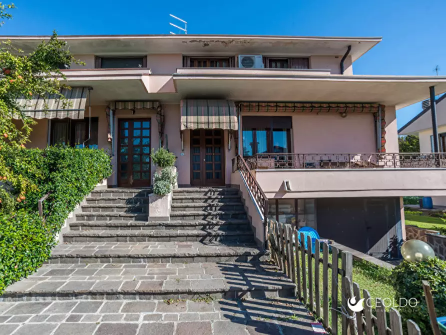 Immagine 3 di Casa bifamiliare in vendita  in Via Livorno a Vigonza