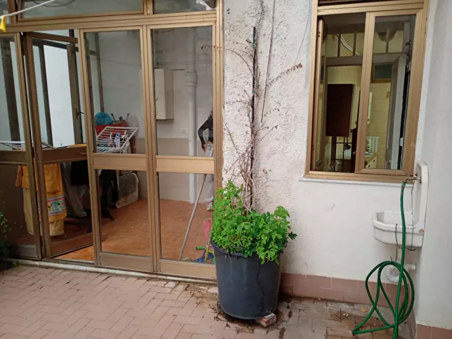 Immagine 1 di Camera in affitto  in corso amedeo di savoia 272 a Napoli