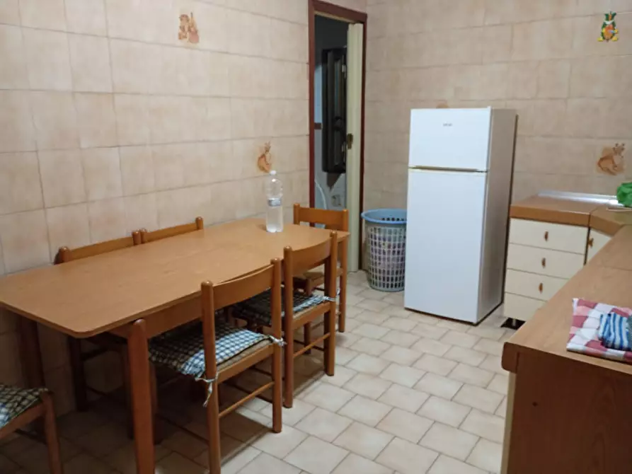 Immagine 10 di Camera in affitto  in corso amedeo di savoia 272 a Napoli