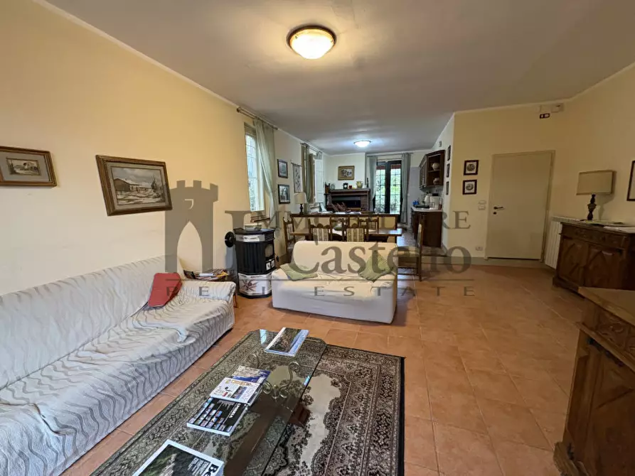 Immagine 24 di Villa in vendita  in Via Roma a Castiglione Del Lago