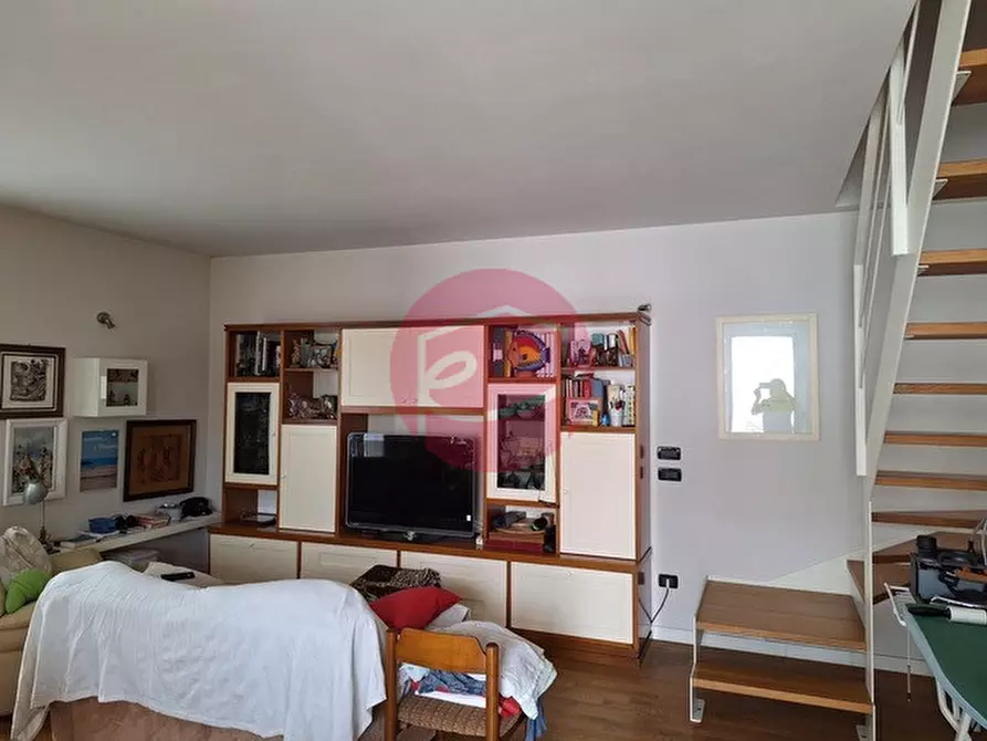 Immagine 2 di Appartamento in vendita  a Santarcangelo Di Romagna