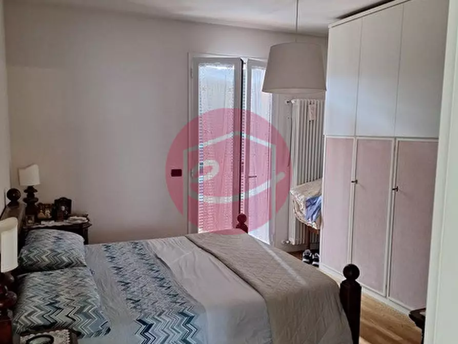 Immagine 3 di Appartamento in vendita  a Santarcangelo Di Romagna