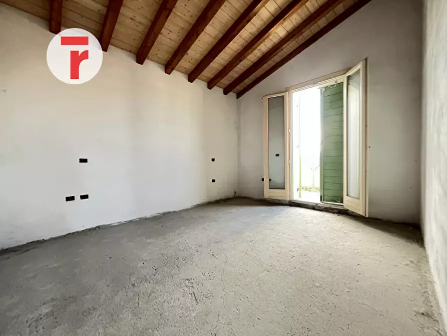 Immagine 4 di Casa trifamiliare in vendita  in Via Albertino Mussato a Rubano