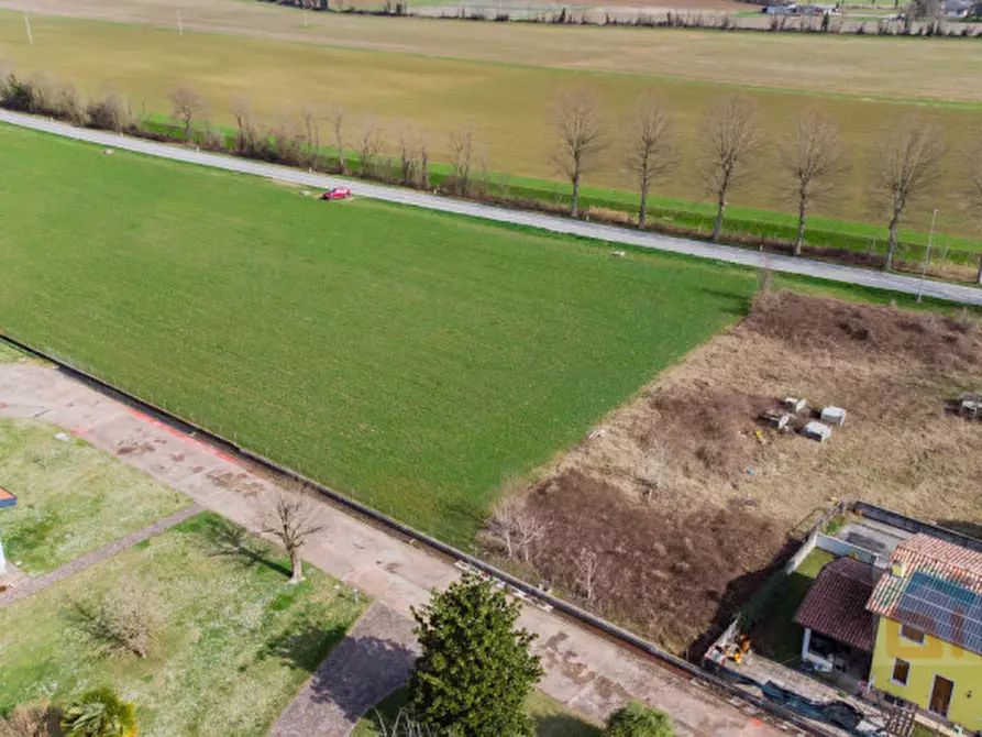 Immagine 13 di Terreno in vendita  in via Pietro Zorutti 33 a Santa Maria La Longa