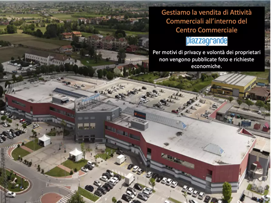 Immagine 1 di Attività commerciale in vendita  in Piove di Sacco a Piove Di Sacco