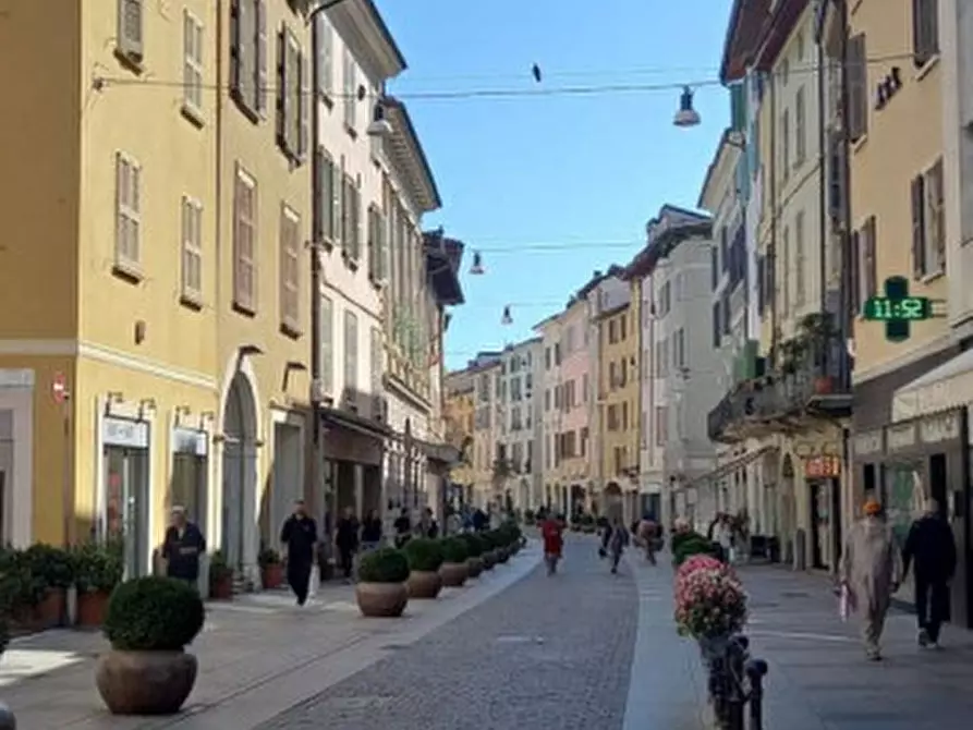 Immagine 4 di Appartamento in vendita  in Corso Giuseppe Garibaldi 24 a Brescia