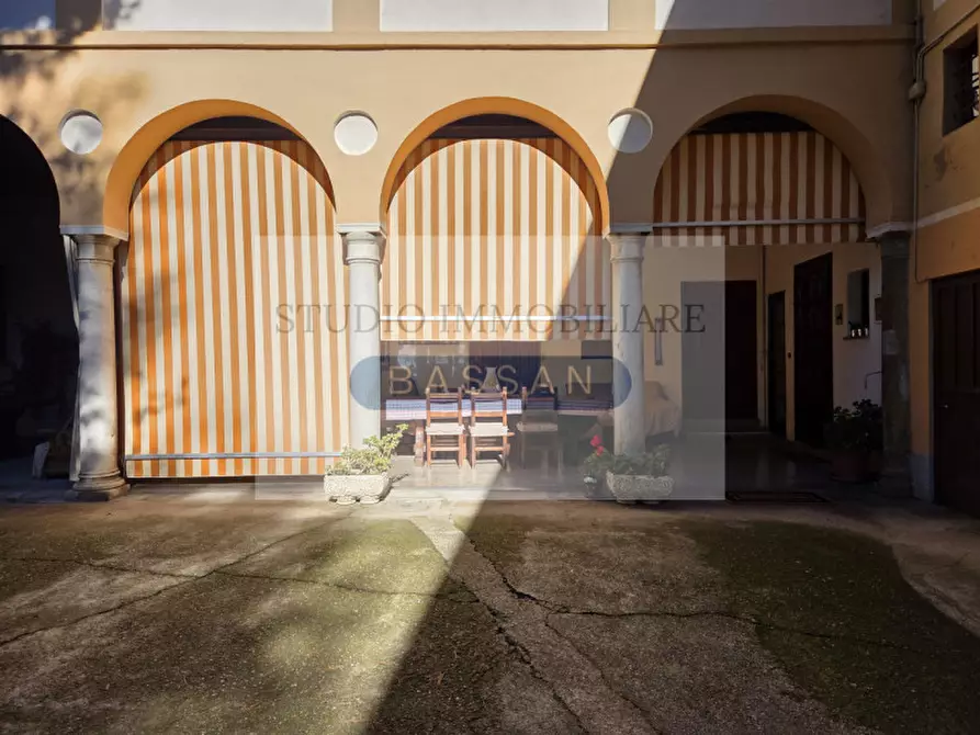 Immagine 33 di Palazzo in vendita  in Via San Giuseppe 11 a Castelseprio