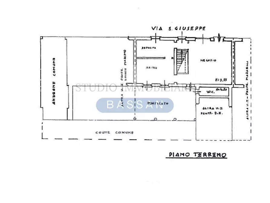 Immagine 35 di Palazzo in vendita  in Via San Giuseppe 11 a Castelseprio