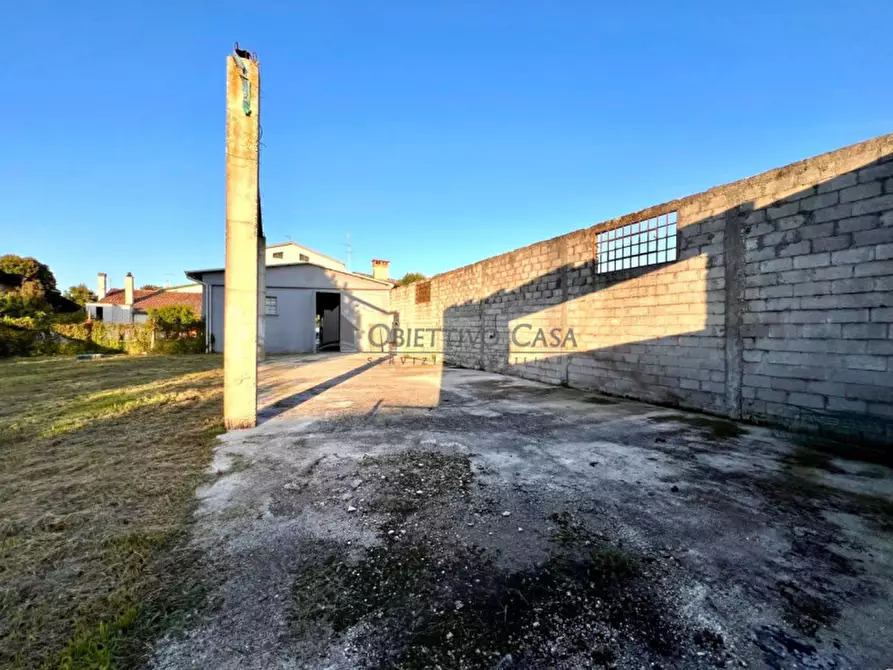 Immagine 35 di Casa indipendente in vendita  in Via Alto Adige a Campolongo Maggiore