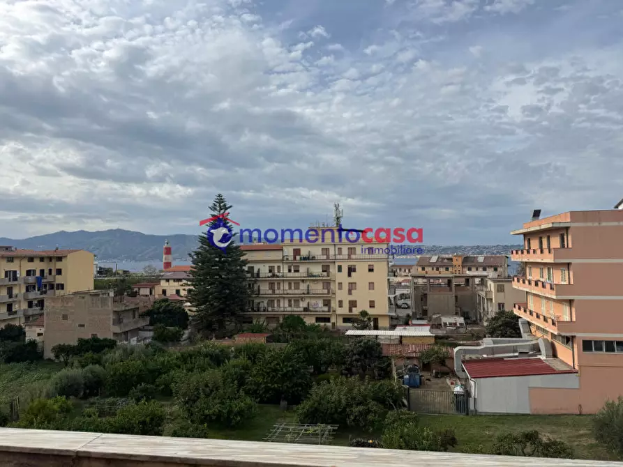 Immagine 18 di Appartamento in vendita  in Via Felice Lazzaro 5 a Villa San Giovanni