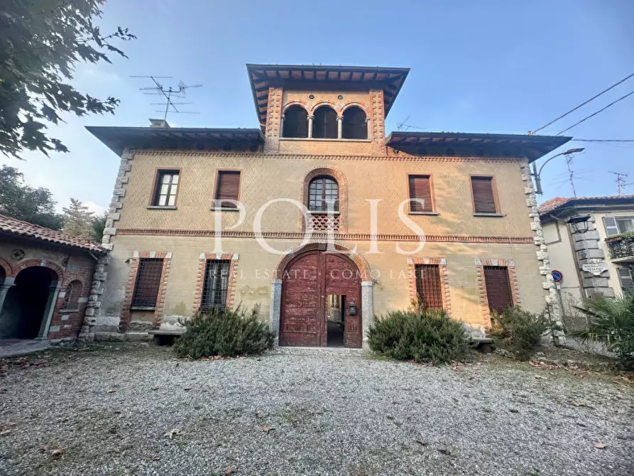 Immagine 4 di Villa in vendita  in VIA ROMA a Albese Con Cassano