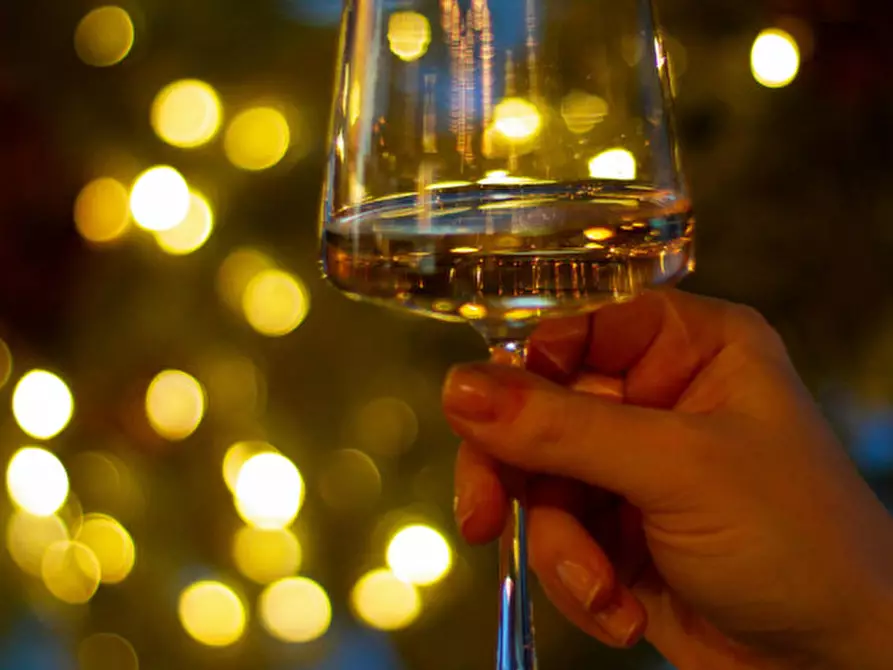 Immagine 12 di Attività commerciale in vendita  a Padova