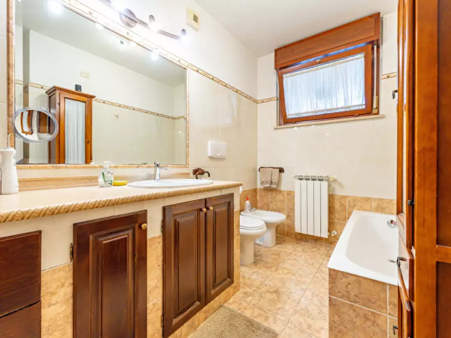 Immagine 31 di Villetta a schiera in vendita  in Via Padre Fortunato Scipioni 5 a Roma