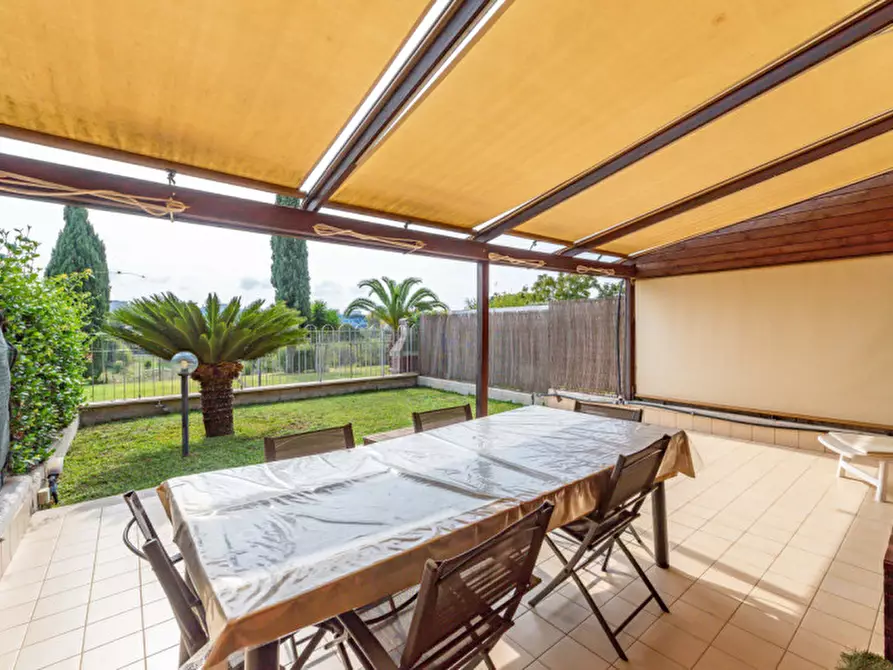 Immagine 43 di Villetta a schiera in vendita  in Via Padre Fortunato Scipioni 5 a Roma