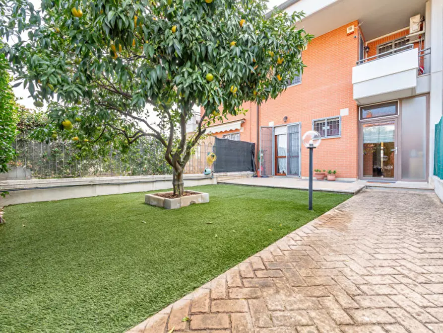 Immagine 46 di Villetta a schiera in vendita  in Via Padre Fortunato Scipioni 5 a Roma