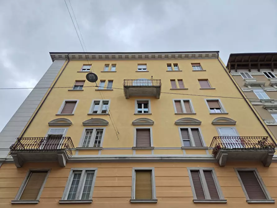 Immagine 1 di Appartamento in vendita  in Via Petronio 11 a Trieste