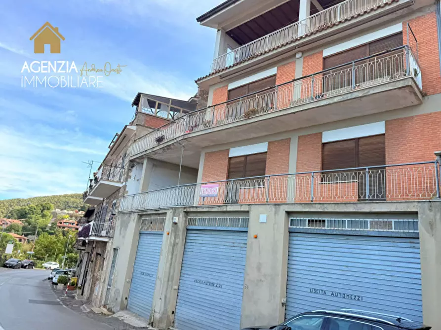 Immagine 1 di Appartamento in vendita  in VIA DI FRASCATI 42 a Rocca Di Papa