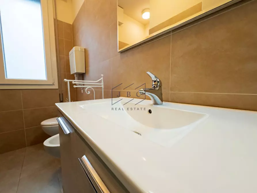 Immagine 8 di Appartamento in vendita  in via galileo galilei 10 a Jesolo