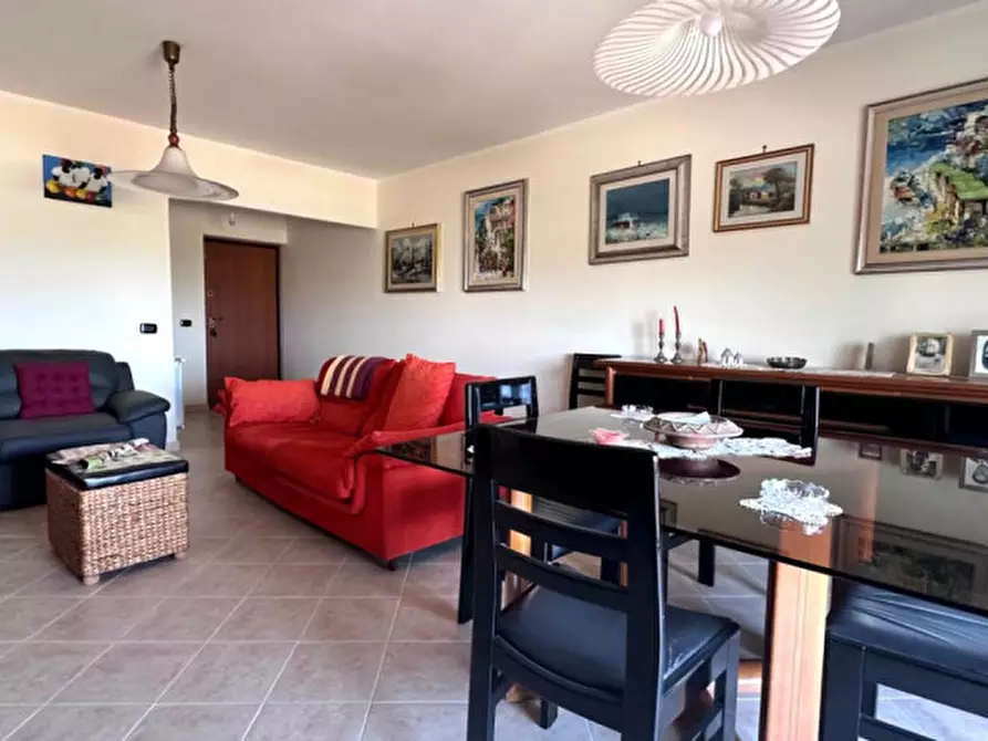 Immagine 4 di Appartamento in vendita  a Carini