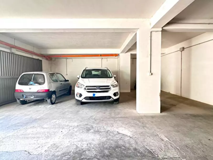 Immagine 18 di Appartamento in vendita  a Carini