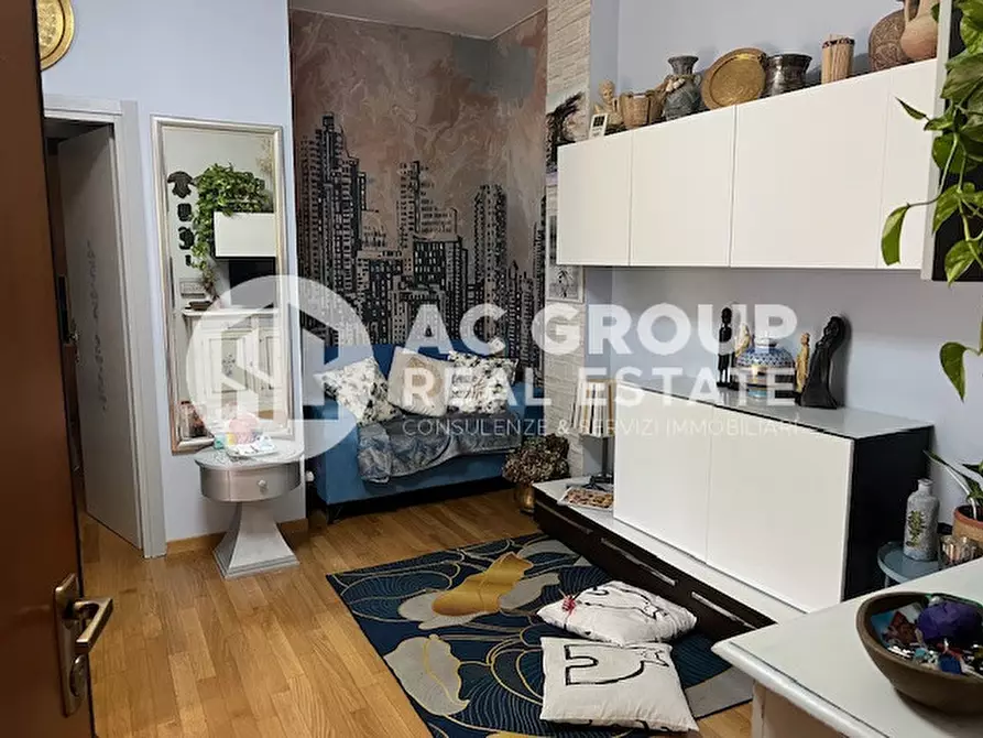 Immagine 4 di Appartamento in vendita  in Via Sandro Pertini a Solaro