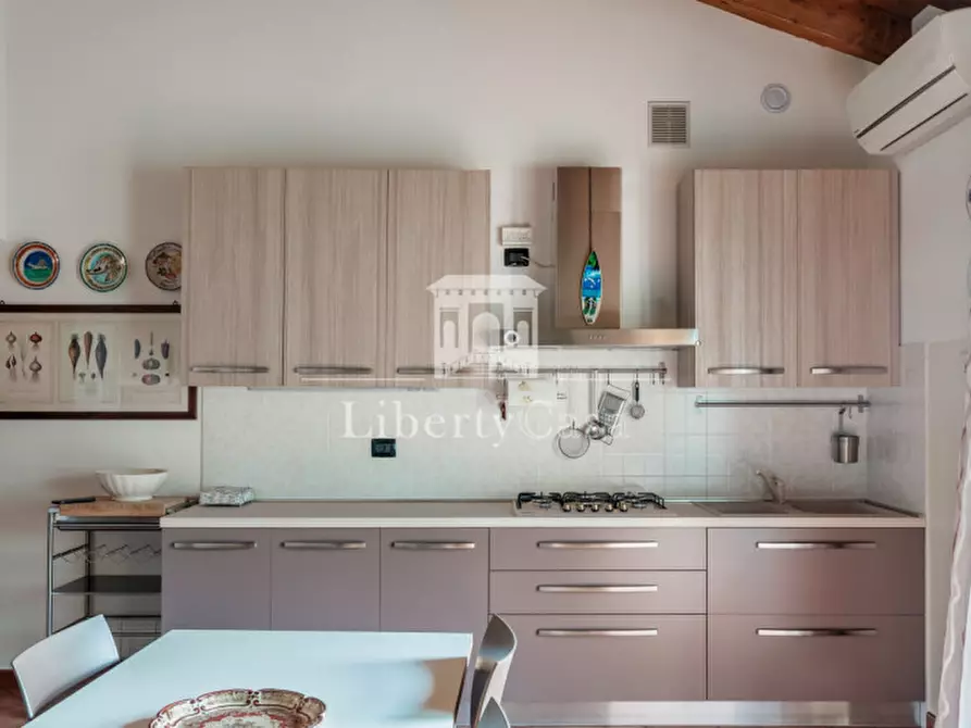 Immagine 8 di Appartamento in vendita  in Via Pulciano Gaino a Toscolano-Maderno