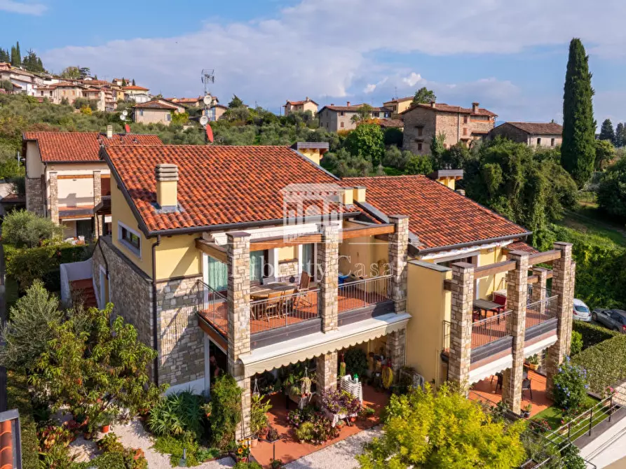 Immagine 9 di Appartamento in vendita  in Via Pulciano Gaino a Toscolano-Maderno